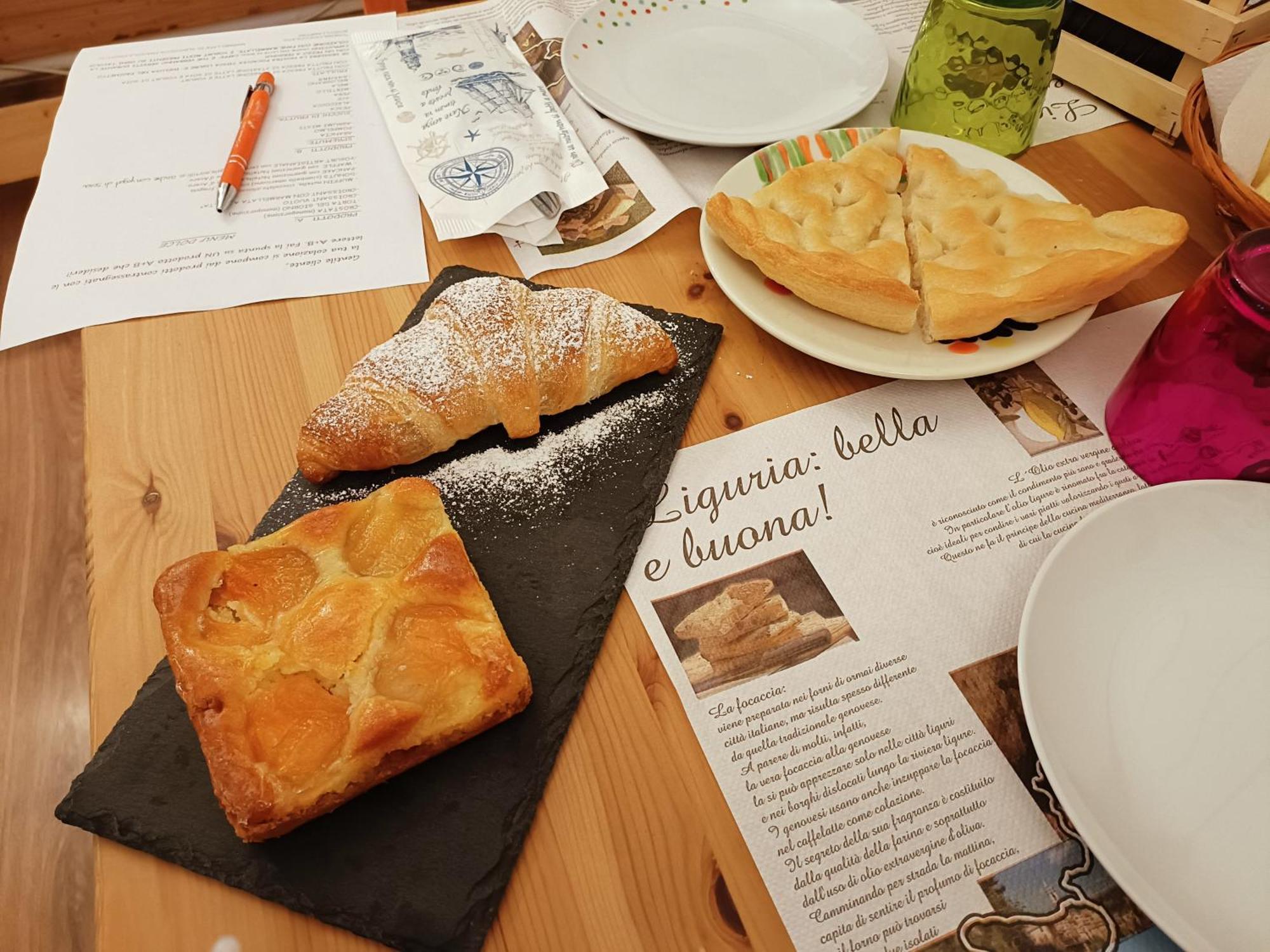 B&B Il Girasole Finale Ligure Eksteriør billede