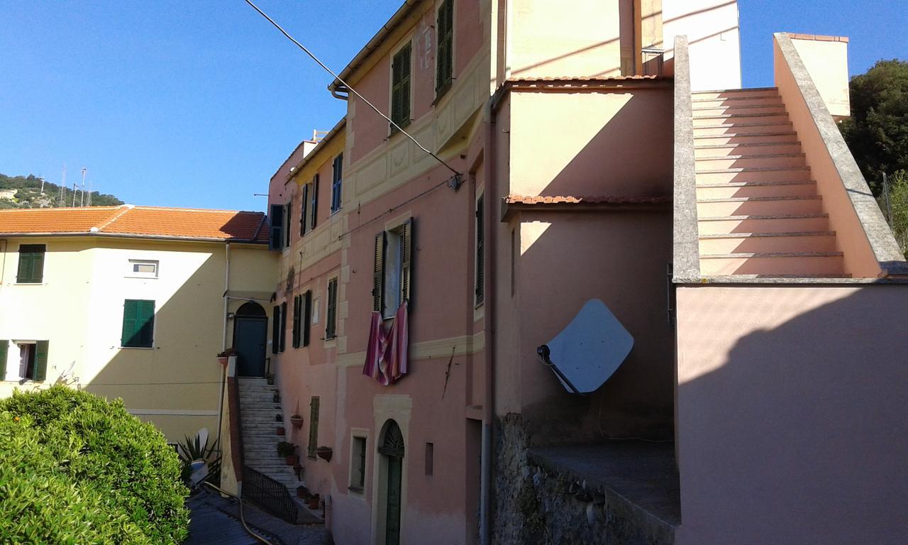 B&B Il Girasole Finale Ligure Eksteriør billede